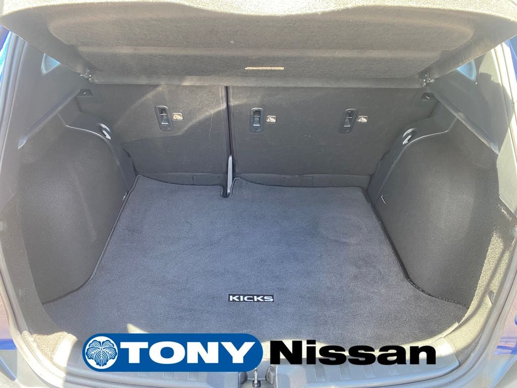 2018 Nissan Kicks SR