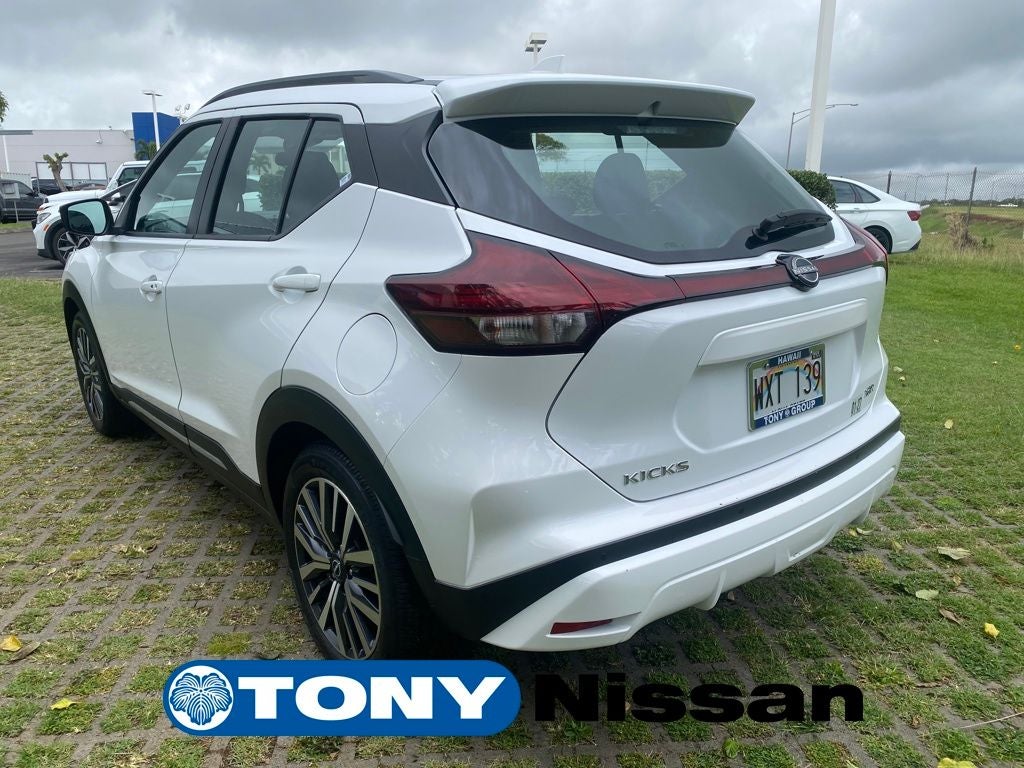 2024 Nissan Kicks SR