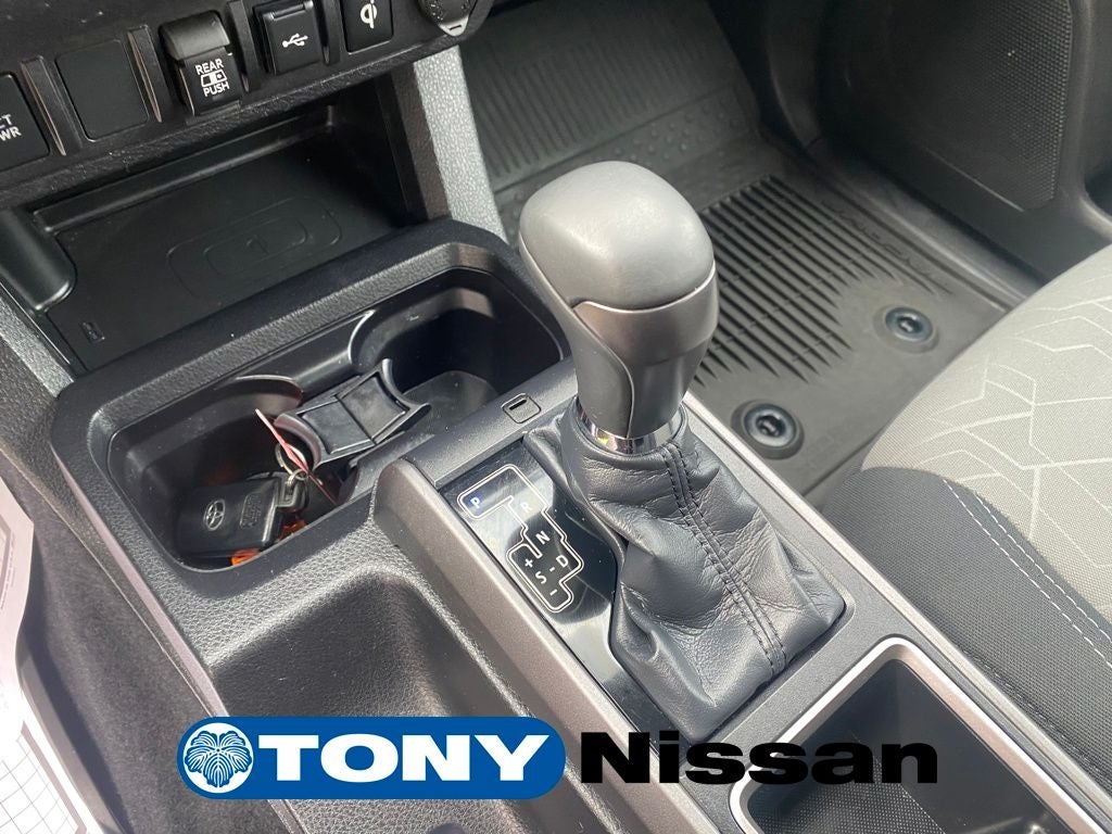 2023 Toyota Tacoma SR5 V6