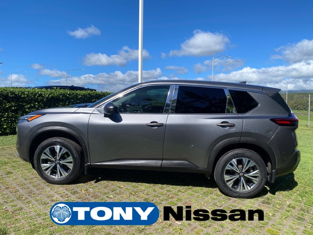 2022 Nissan Rogue SV