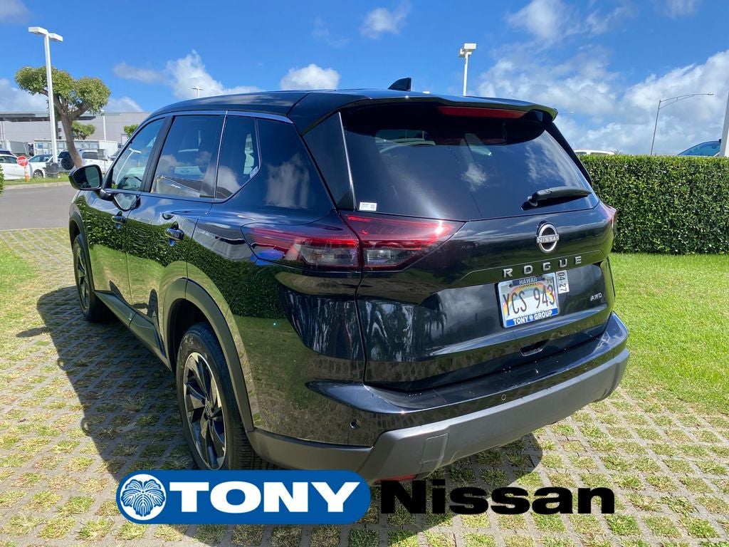 2025 Nissan Rogue SV