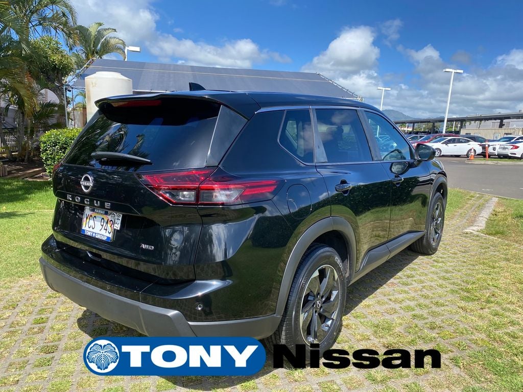 2025 Nissan Rogue SV