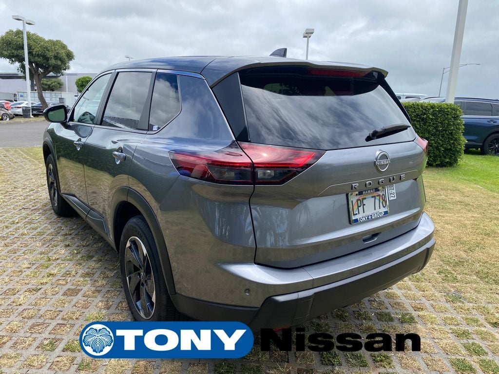 2025 Nissan Rogue SV