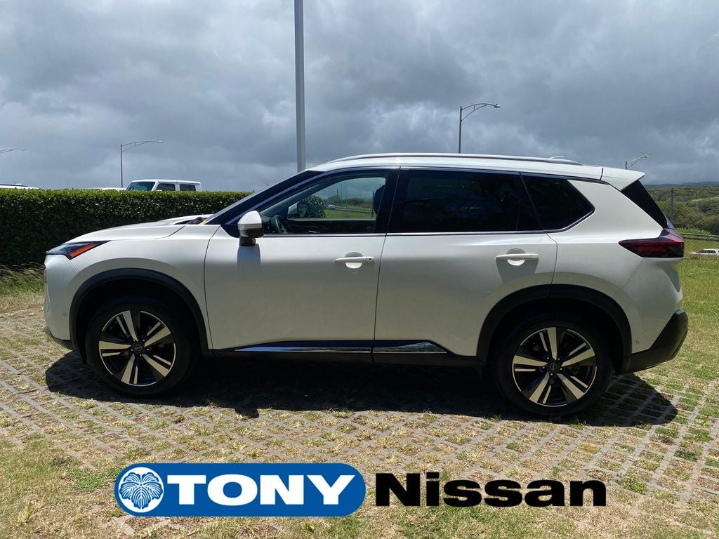 2023 Nissan Rogue SL