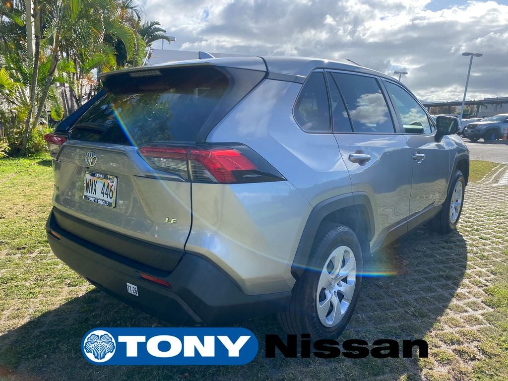 2022 Toyota RAV4 LE