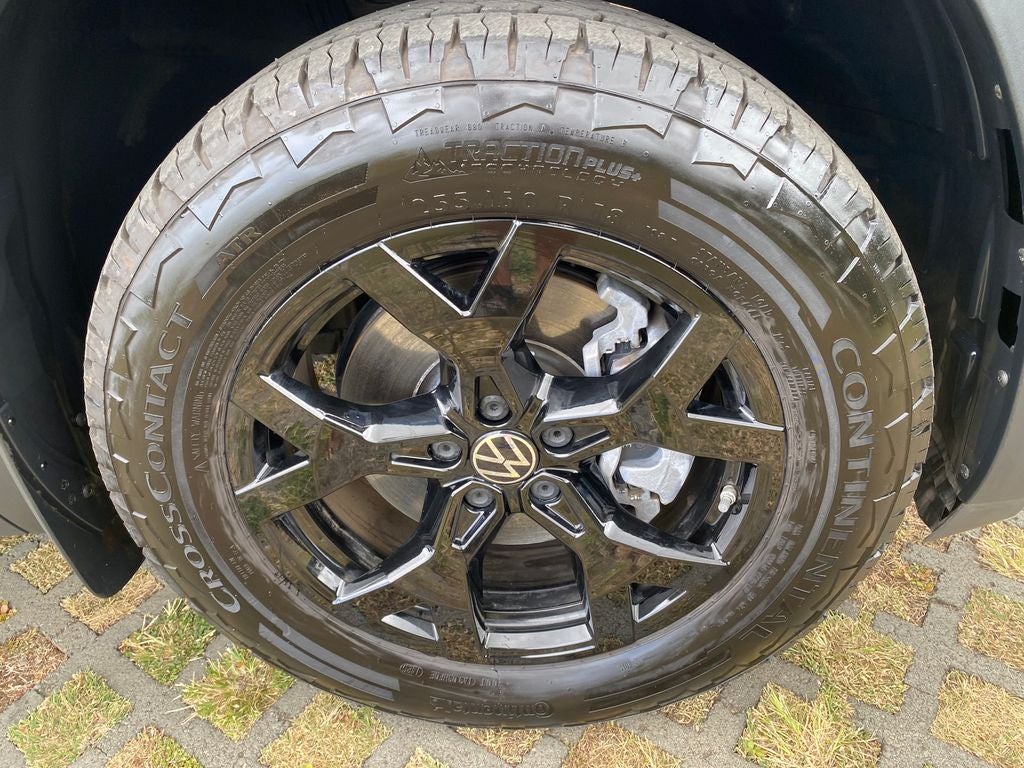 2026 Volkswagen Atlas Base