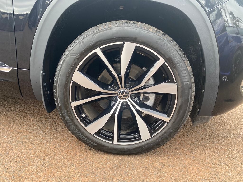 2024 Volkswagen Atlas Cross Sport Base
