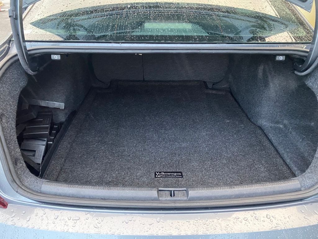 2017 Volkswagen Passat Base