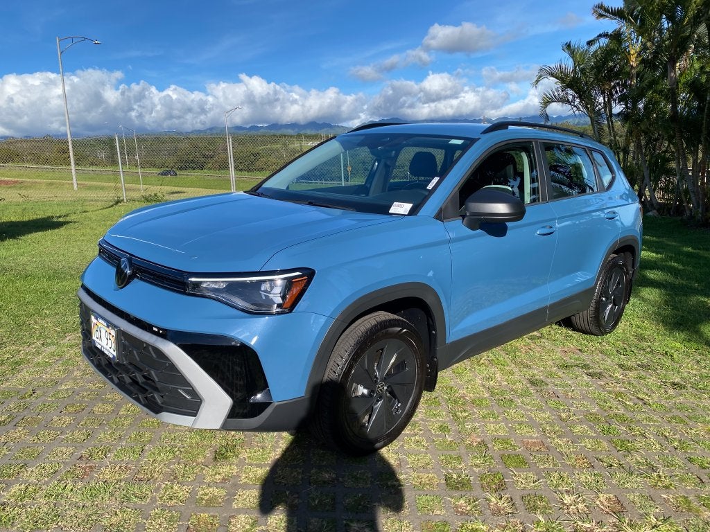 2025 Volkswagen Taos Base