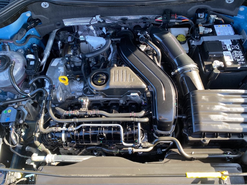 2025 Volkswagen Taos Base