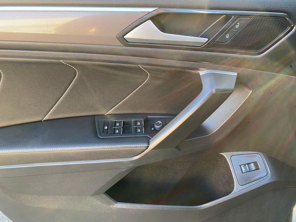 2022 Volkswagen Tiguan Base