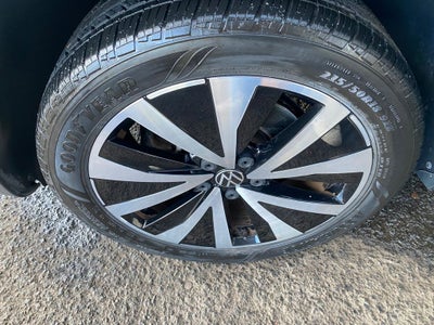 2022 Volkswagen Taos Base