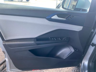 2022 Volkswagen Taos Base