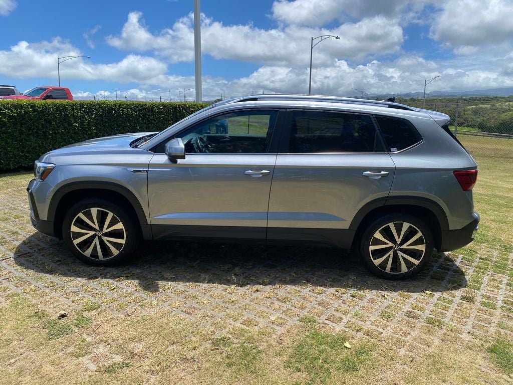 2022 Volkswagen Taos Base