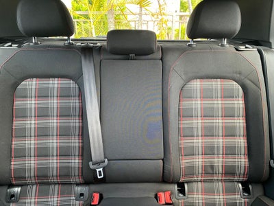 2017 Volkswagen Golf GTI Base