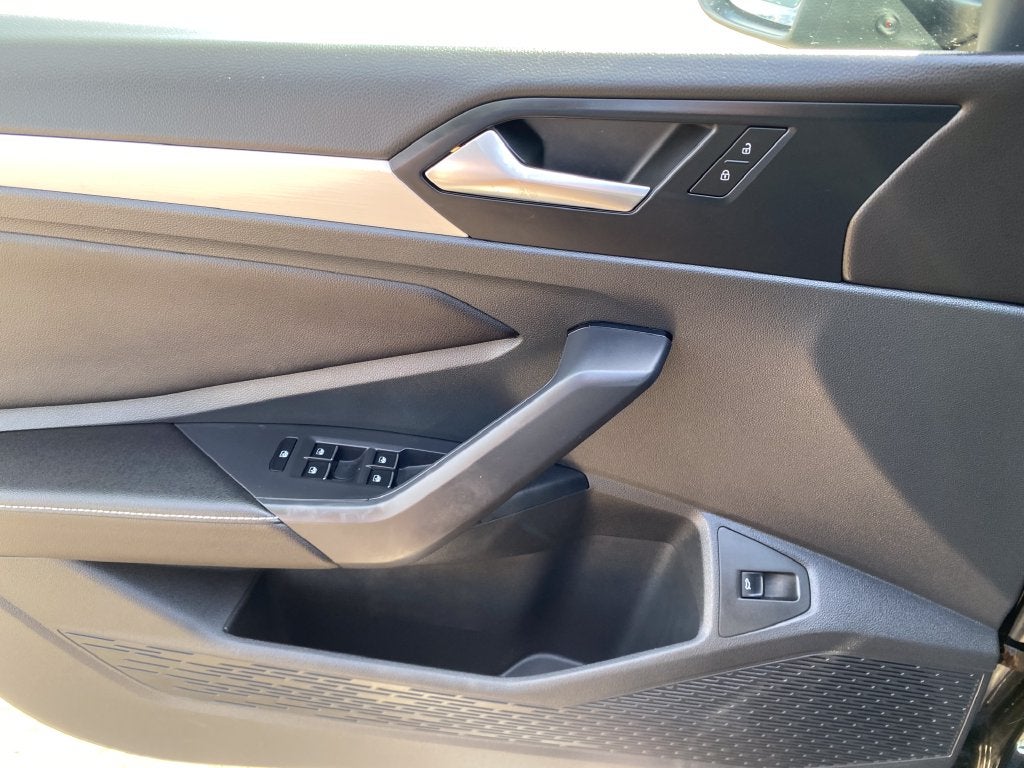 2026 Volkswagen Jetta Base