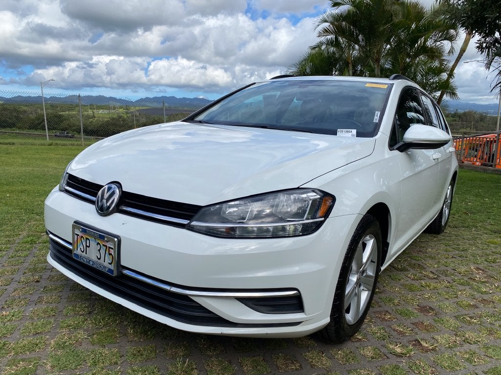 2018 Volkswagen Golf SportWagen Base