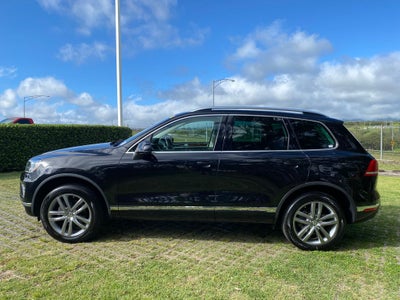 2015 Volkswagen Touareg Base